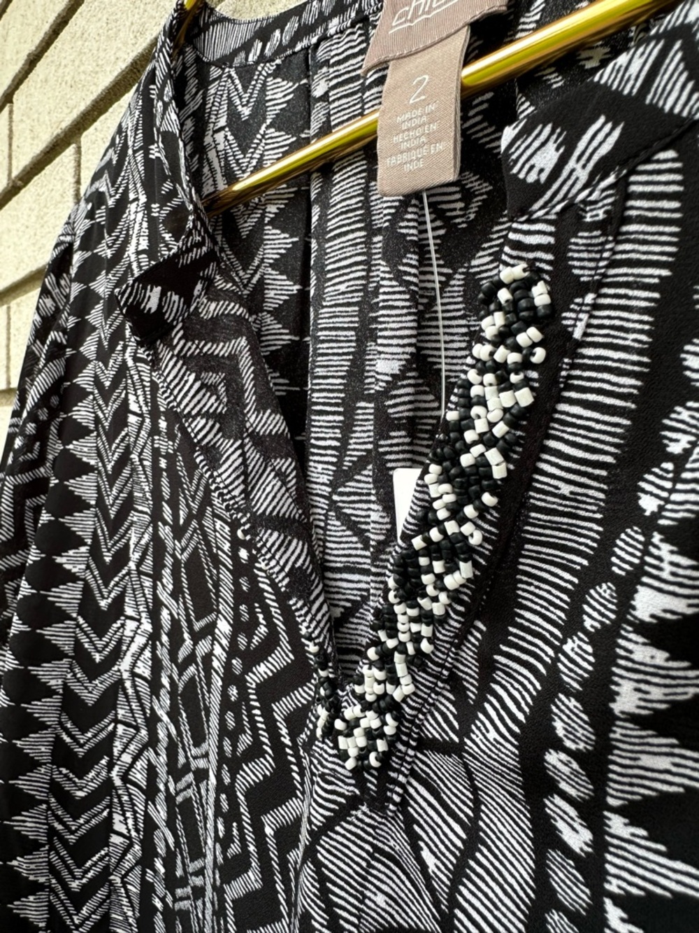 Chico’s Black White Tribal Ethnic Diamond Ikat Beaded Neck Boho Blouse 2 NWT - Picture 6 of 9